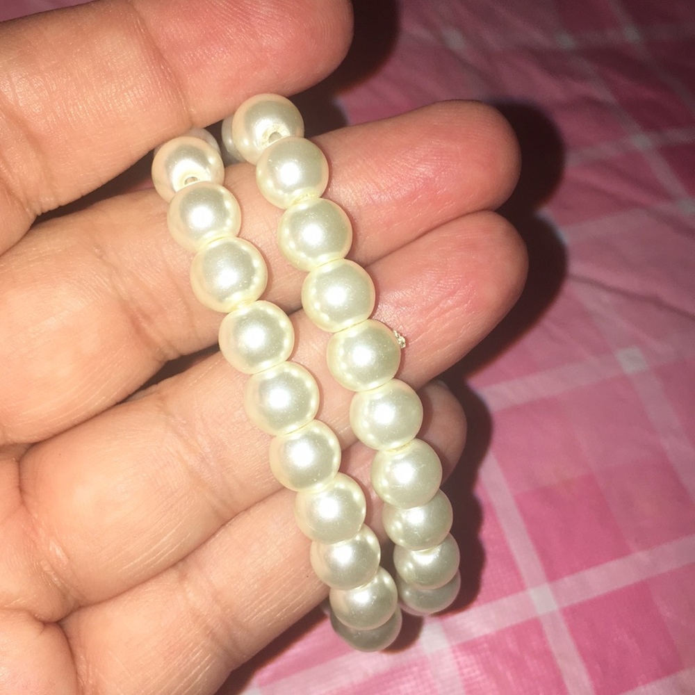 🎈SALE🎈🌷#7.”PEARLS & ROSES”🌷 - Picture 5 of 9
